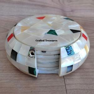 Posavasos de mármol blanco Natural redondos hechos a mano de lujo 6 uds. Posavasos de latón elegantes para el hogar y la Mesa al por mayor - Product Image 6