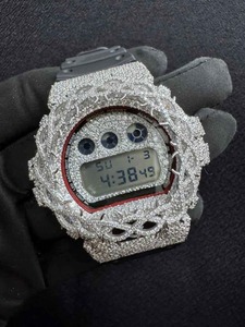 El último reloj de diamantes naturales para hombres con relojes VVS Clarity G Sho Thorn usados en cualquier ocasión, reloj con esqueleto de moissanita a granel - Product Image 6