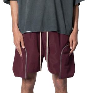 2025 Short de fitness de haute qualité avec logo personnalisé pour hommes Pantalon court d'été avec bavoir fabriqué au Pakistan - Product Image 1