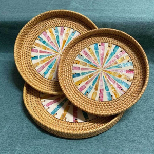 Bandeja de ratán con incrustaciones para decoración de mesa, hecha a mano, redonda, Perla Madre, para servir, hecha en Vietnam - Product Image 3