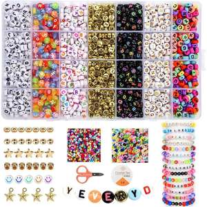 Kit de 2600 Piezas para Hacer Pulseras de Cuentas para Niños, Materiales de Plástico y Acrílico, Juego de Joyería en Caja para Niñas - Product Image 1