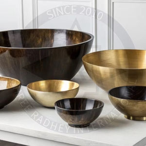 Bol en corne de qualité supérieure, plat écologique fait à la main poli - Product Image 1