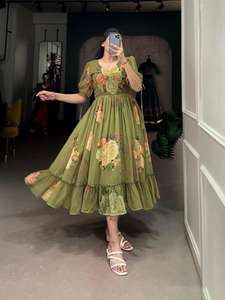 Elegante colección floral Maxi | Soft Fox Georgette | Tendencia de verano | Mangas elegantes | Traje ligero y cómodo - Product Image 3