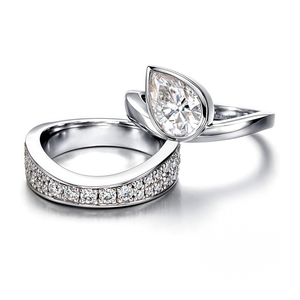 Anillo de Compromiso de Plata 925 con Moissanita de Corte Pera de 2.50 Quilates, Anillo de Boda con Aro Protector y Banda de Eternidad - Product Image 6