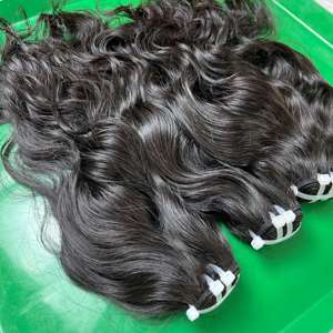 เครื่องถักทออัจฉริยะจาก qhair 100% ผมมนุษย์แบบใหม่ผมดิบจัดแนวเส้นผมสีดำธรรมชาติ - Product Image 1