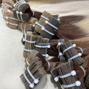 BANDE DE Cheveux Vietnamiens EN Extensions Fabriqué Avec La Technique Slave Offrant Un Toucher Doux Et Une Correspondance De Couleur Parfaite - Product Image 4