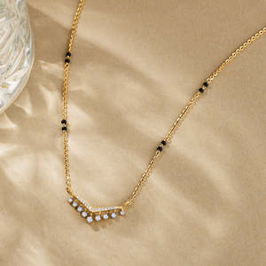 Collier en diamant avec pendentif élégant en forme de goutte - Product Image 1