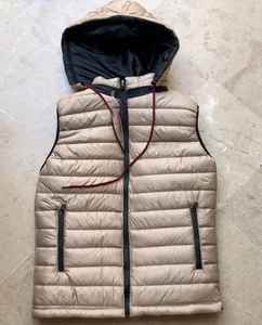 Blouson matelassé vintage en laine personnalisable avec logo brodé, capuche et motif patchwork 3D, service ODM/OEM disponible, taille XS pour l'hiver - Product Image 1