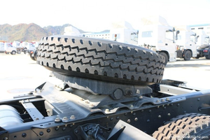 Tracteur électrique très puissant et beau avec une vitesse de 90 km/h et une autonomie de 200 km - Product Image 2