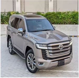 Land Cruiser 2022 Usado, SUV Twin Turbo, Garantía OEM de 1 Año, Disponible con Volante a la Izquierda/Derecha - Product Image 1