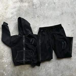 Streetwear personnalisé épaule tombante 100% coton strass poids lourd hommes sweats à capuche - Product Image 4