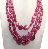 Pépites de pierres précieuses de rubis naturel perles de culbutage perles de pierres précieuses inégales pour la vente en gros