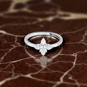 Juego de puntas de diamante de corte redondo de 0,11 quilates, anillo Floral elegante, chapado en platino a la moda, hecho en platino, Unisex - Product Image 4