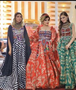 Vestido Afgano Kuchi Vintage Hecho a Mano, Vestido Tribal Tradicional Bordado para Mujer, Vestido Afgano Kuchi para Festivales, Cultura Pashtún - Product Image 5