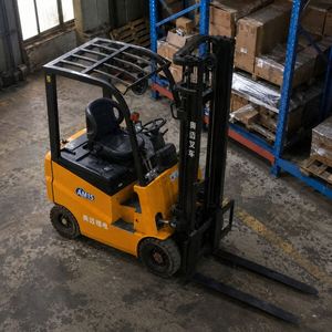 Chariot élévateur électrique compact NOELIFT à faible coût, 1,5 à 5 tonnes, hauteur de levage 3 m, batterie lithium-ion 48 V, garantie 1 an, idéal petites entreprises - Product Image 3