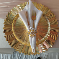 Bulk Transparent Kunststoff Glas klare Hochzeit unter antiken dekorativen Glas Ladesc halen mit Gold Perlen Rand