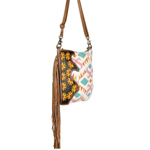 Bolso cruzado de cuero genuino Vintage bohemio hecho a mano para mujer ajustable con cremallera borla sillín manta hombro estilo de moda - Product Image 2