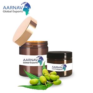 100% Huile de support de neem pure personnalisable sous forme liquide avec étiquetage privé grossiste et fournisseur direct d'huile de neem à partir de graines - Product Image 3