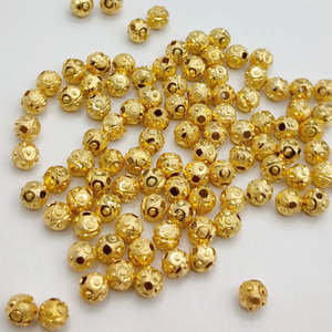 ลูกปัดทองเหลืองดีไซน์เนอร์ขนาด 5 มม. ชุบทอง เงิน และโรสโกลด์ สำหรับทำเครื่องประดับ จำหน่ายแบบขายส่ง บรรจุในถุงขนาด 3 มม. - Product Image 1