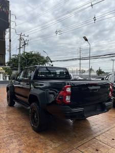 Camioneta Toyota Hilux 2024, Doble Cabina, 4X4 - Product Image 3