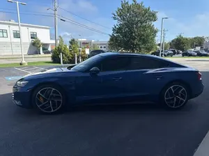 Certificado 2024 Audi RS e-tron GT - Product Image 4