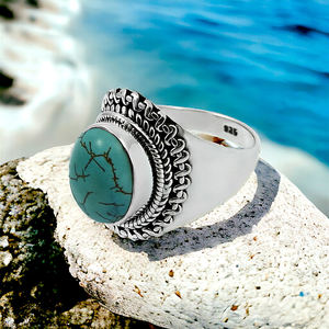 Cadeau délicat pour homme Bague de forme ovale en argent sterling 925 avec pierre précieuse turquoise naturelle Conception personnalisée Boho Fabricant de bijoux Inde - Product Image 2