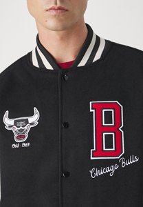 Veste universitaire 100% laine pour hommes Letterman College Bomber Jacket Baseball Jacket pour vêtements d'hiver Vente en gros avec logo personnalisé - Product Image 4