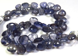 Cuentas de Briolette de corazón facetado de iolita azul 6,5-8mm Corte de piedras preciosas de iolita natural 7,5 \ "Strand Piedras preciosas sueltas - Product Image 5