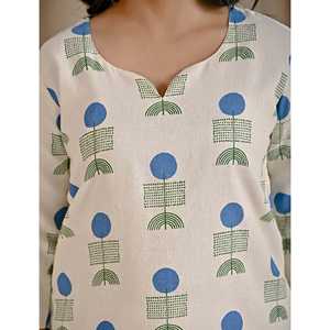 Kurti Recto de Algodón y Yute con Estampado Butta Blanco y Azul, Bufanda y Chal Étnicos - Product Image 2