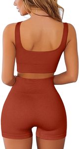 Conjunto Deportivo de Verano 2026 para Mujer, Top Corto con Botones Decorativos y Bordados, Pantalones Cortos Tipo Jogger con Patrón Liso, Conjunto de Dos Piezas - Product Image 5