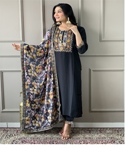 Apparel & <b>Accessories</b> Viscose Chanderi Fabric Kurti Pant With Beautiful Dupatta Collection for Women PartyWear for Wholesale - Product Image 3