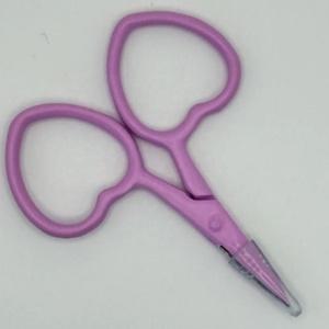 DEGEN Ciseaux miniatures en forme de cœur Little Love, fuchsia ou rouge, par Kelmscott Designs - Product Image 3