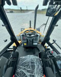 Alta calidad para cargadora de ruedas Caterpillar 420 con bomba de cojinete de motor de calidad de caja de cambios de cilindro hidráulico Huade - Product Image 3