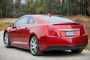 Cadillac ELR 2014 d'occasion en excellent état, prêt à être expédié - Product Image 5