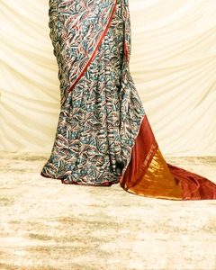 ชุดปาร์ตี้สไตล์ปากีสถานอินเดียแบบดั้งเดิมใช้ได้ทั้งชายและหญิงผ้าไหมขอบผ้าแจ็คการ์ดพิมพ์ลายดิจิตอล - Product Image 3