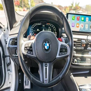 Usado, Paquete M5 Competition 2023, 5 Plazas, Techo Panorámico, Volante a la Izquierda, Asientos de Cuero Turbo, Techo de Aleación de Aluminio, Listo para Enviar - Product Image 5