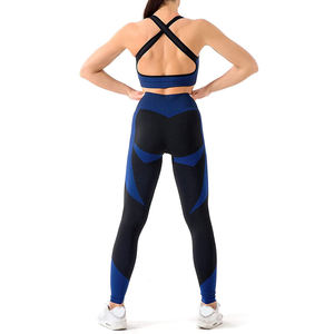 Conjunto de Yoga de 2 Piezas para Mujer, Sujetador Deportivo con Espalda Cruzada y Leggings de Cintura Alta, Ropa Deportiva, Spandex/Poliéster, Tallas Grandes - Product Image 3
