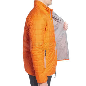 Chaqueta de Invierno para Hombre, Nuevo Diseño, Acolchada, con Cuello Alto, Logotipo Frontal, Manga Larga, con Capucha, Nailon/Poliéster - Product Image 3