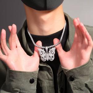 Collier pendentif papillon 3D serti de diamants, bijoux hip-hop pour femmes, déclaration de mode audacieuse, accessoire tendance - Product Image 2