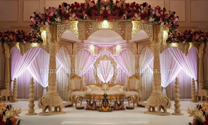 Mandap de Madera Triveni de Tendencia para Bodas Gujarati, Mejor Precio, Mandap de Boda Tradicional de Madera Tallada, Configuración Personalizable, EE. UU. - Product Image 3
