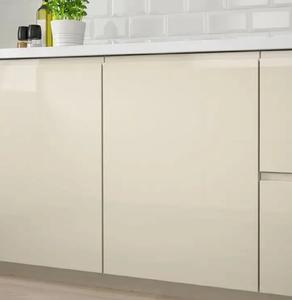 ประตูตู้ครัวอะคริลิค PET เงาทันสมัย แผ่นไม้หลายขนาด MDF หุ้มอะคริลิค ผลิตในเวียดนาม ปรับแต่งได้ตามต้องการ แบบโมดูลาร์ SangVi - Product Image 4