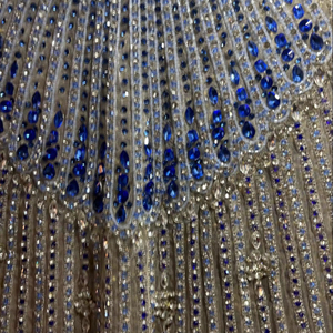 Meilleur Prix 100% Polyester De Luxe Perlé Tissu Zircon À La Main Fournisseur Indien Tissé Maille Motif pour Dobby Fusible Blackout - Product Image 1