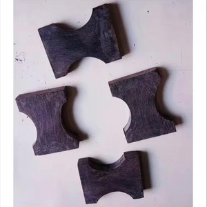 Poignée d'épée de style religieux de haute qualité Corne de buffle naturelle Technique sculptée Top Utilisation de style yéménite - Product Image 1