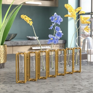 Customized Metal Vases Set in Vibrant Green Color With Intricate <b>Dragon</b> Design and Classic Round Shape for Elegant Display - Product Image 3