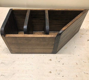 Caddy de madera con acabado natural La mejor calidad Color marrón claro Diseño personalizado Caddy de madera Suministros a granel - Product Image 6