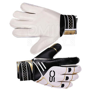 ถุงมือผู้รักษาประตูหนังระบายอากาศได้ดีสินค้ามาใหม่บริการ OEM ตามสั่งสำหรับการฝึกกีฬา - Product Image 1