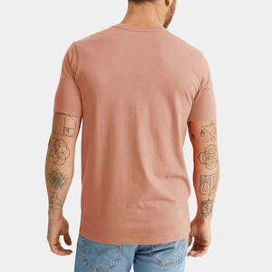 The Next Level T-shirt N6210 Track pour homme - Product Image 4