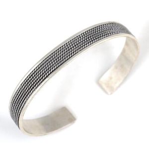 กำไลข้อมือทำมือลายฉลุแบบเปิดด้านล่าง 6 แถว ทำจากลวดเงินแท้ 925 ของขวัญ - Product Image 2