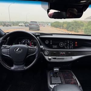 LS500 d'occasion de 2018, en bon état - Product Image 3