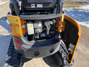 Miniexcavadora Usada CX17C de 1.7 Toneladas con Componentes Principales: Motor, Bomba - Product Image 2